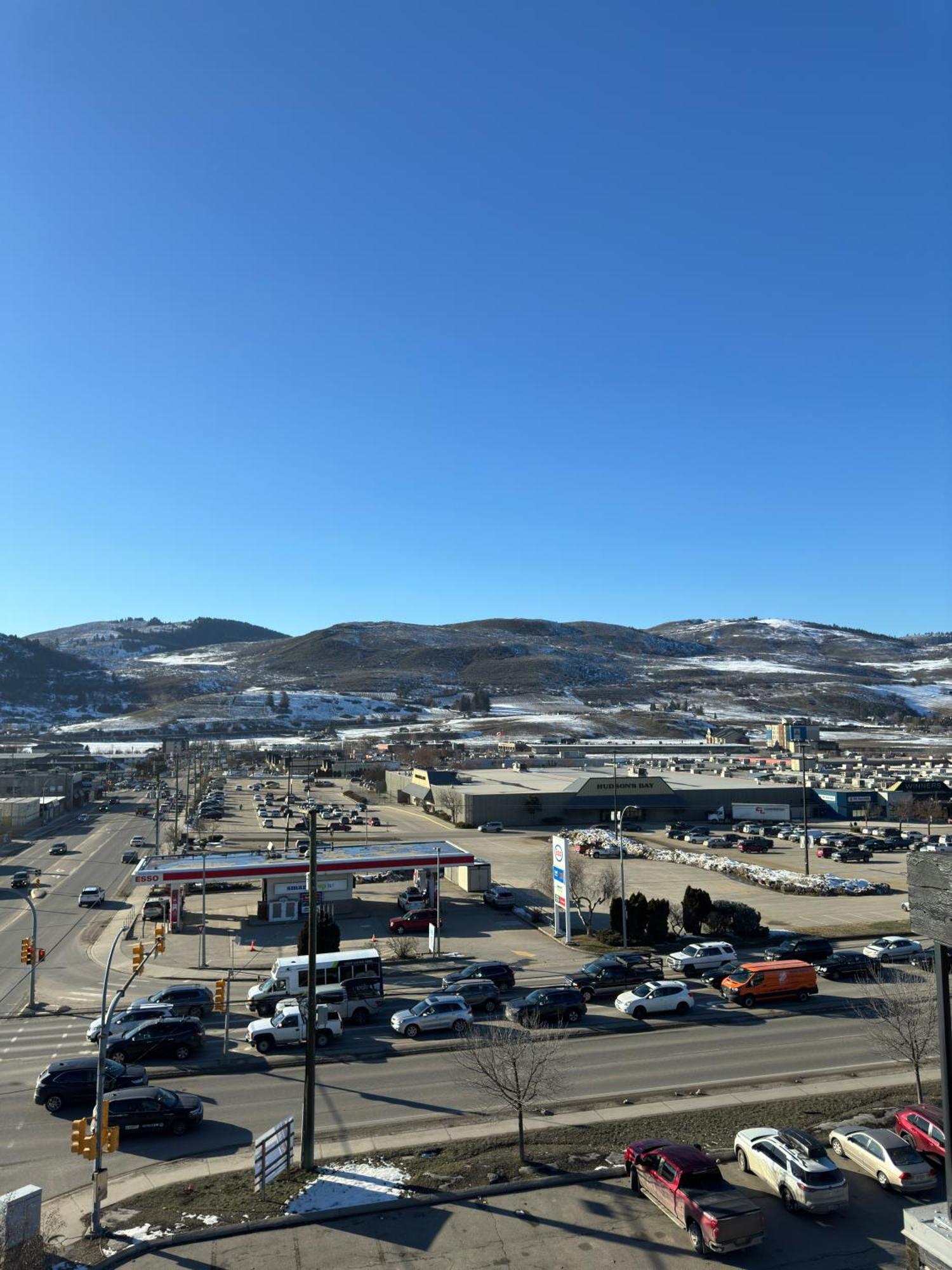 Divya Sutra Plaza And Conference Centre, Vernon, Bc Zewnętrze zdjęcie